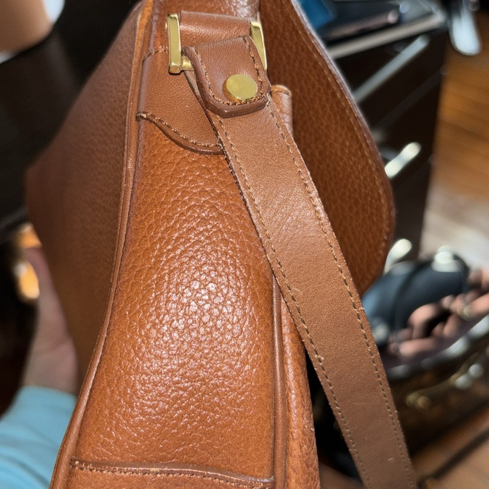 Vintage Burberry crossbody bag. - Picture 4 of 10